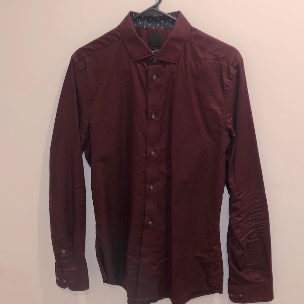 H&M slim fit burgundy button up